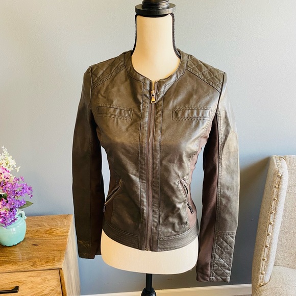 Grey Faux leather jacket. - Picture 2 of 3